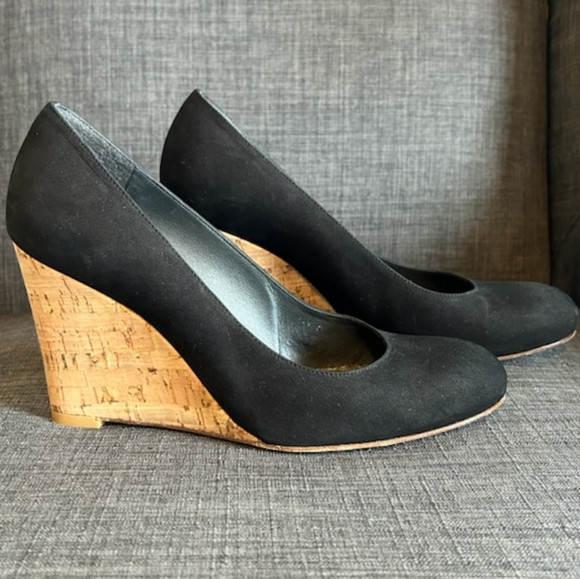 Stuart Weitzman size 8 Suede Leather Wedges with cork bottoms - Picture 3 of 7